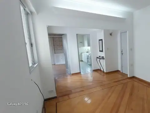 Departamento en venta en Av. Belgrano 2654 5° I - Balvanera