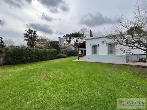 Casa en Alquiler en San Carlos Country Club, USD 1.700
