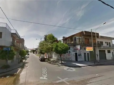 Vta galpon con fondo para ampliar en La Tablada