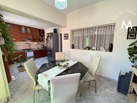 Depto Tipo Casa en Venta en Villa Ballester, USD 98.000