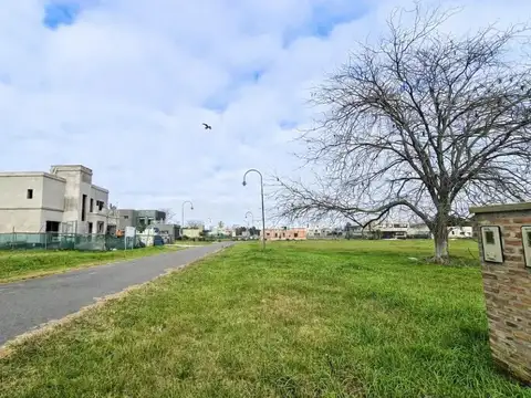 Terreno en Venta de 859,0 m2