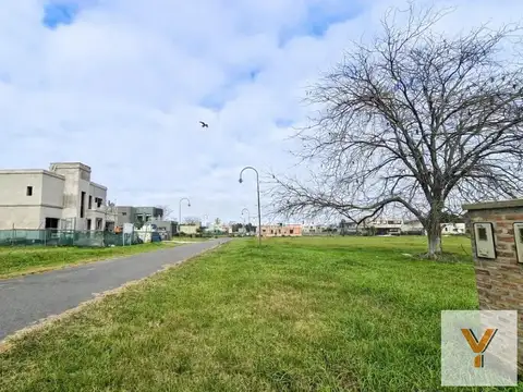 Terreno en Venta de 859,0 m2