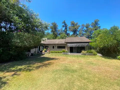 CASA EN VENTA EN PARQUE LELOIR