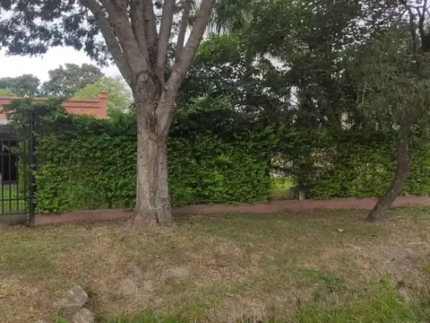 SE VENDE: COLONIA BENITEZ, CASA DE 2 DORMITORIOS