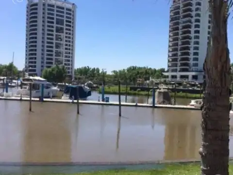 Marinas Golf  4 amb al rio (101201201)