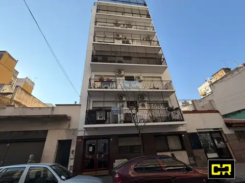 Impecable departamento de 2 ambientes y medio en alquiler.
