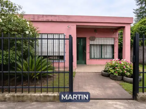 Casa en alquiler c/ cochera en Trujui