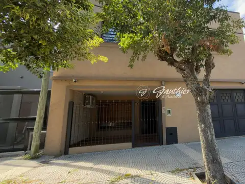 Casa en Venta en Campana, USD 210.000