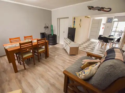 Casa 3 ambientes con 1 baño