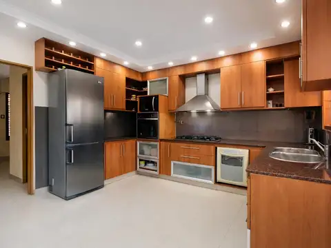 Casa en Alquiler de 4 dormitorios