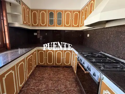 Casa en Alquiler 30 años