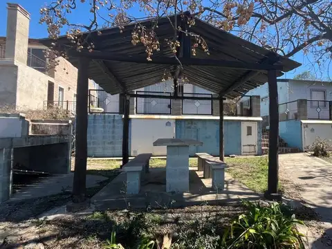 VENTA COMPLEJO DE CABAÑAS MIRADOR DEL LAGO BIALET