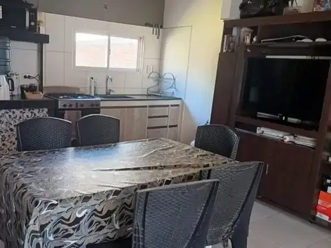 Casa en Venta en Plottier, USD 65.000