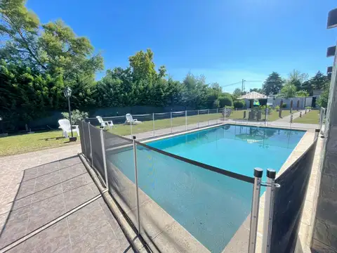 Quinta con quincho equipado - pileta -amplio parque 