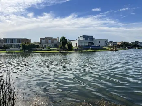 Terreno en Venta en Puertos - Barrio Vistas, USD 220.000