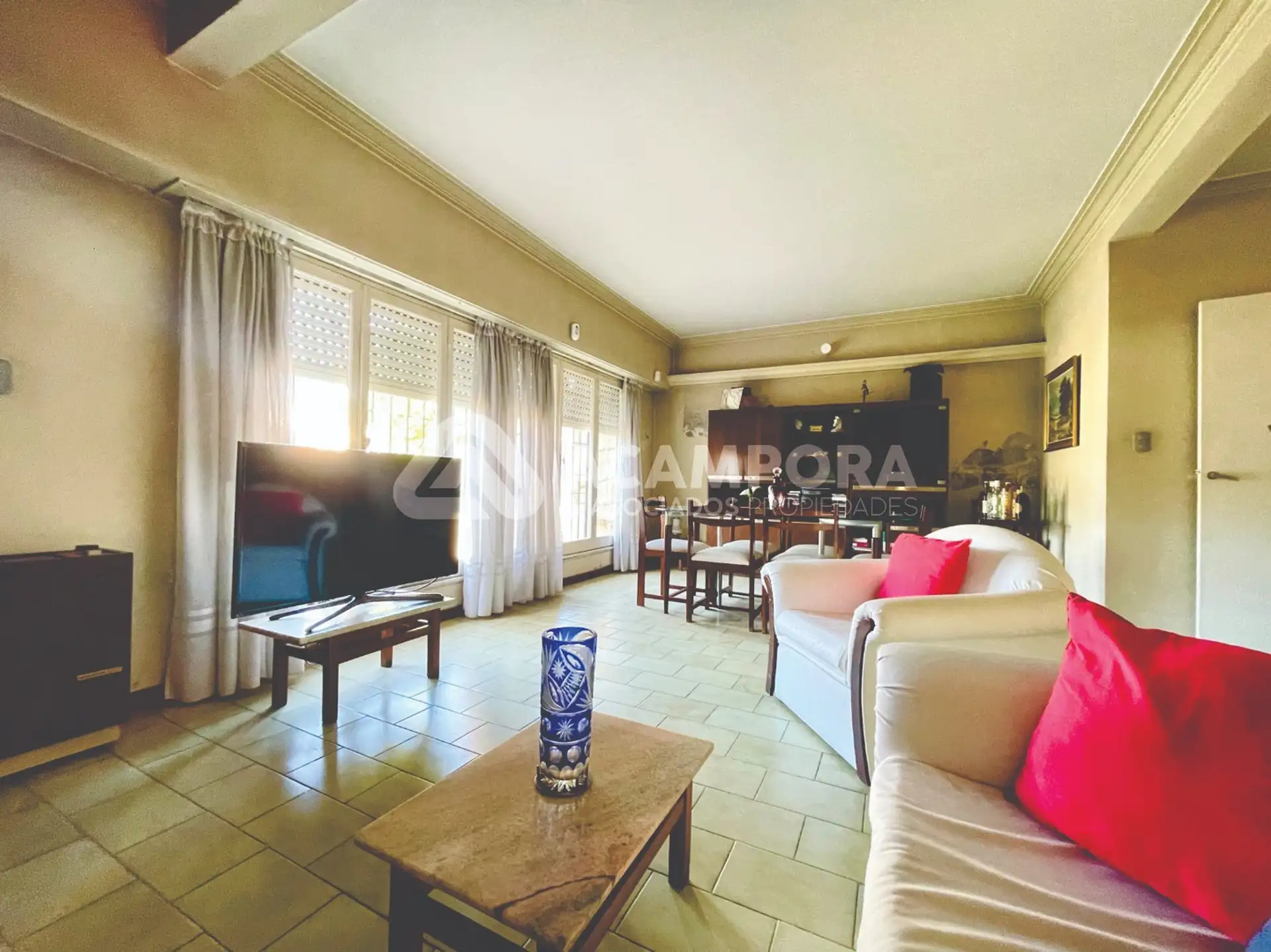 Chalet de 4 Ambientes en Venta
