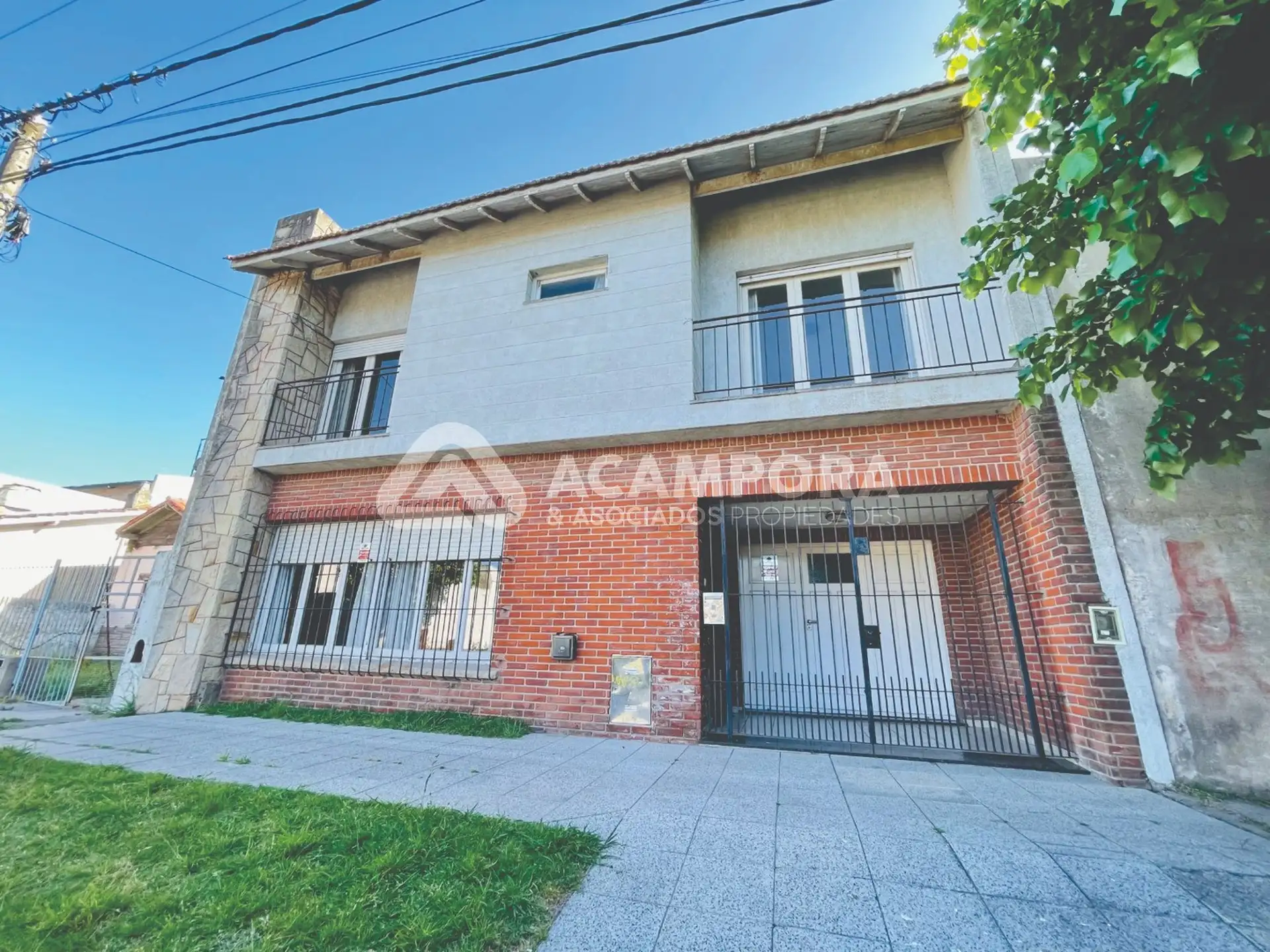Chalet de 4 Ambientes en Venta