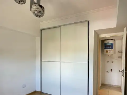 Departamento 2 ambientes con balcon