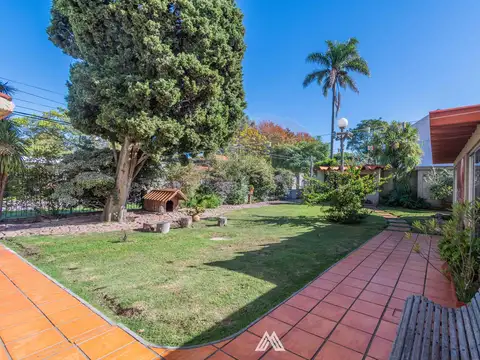 Avenida Doctor Juan Bautista Alberdi 6300