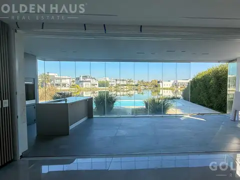 Casa en Venta en Nuevo Quilmes, USD 1.650.000