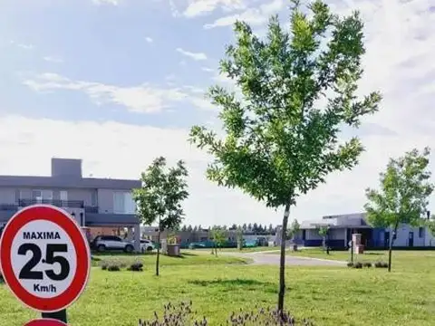 Terreno en Venta de 666,0 m2