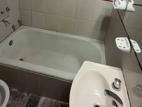 Depto Tipo Casa en Venta con 2 cocheras