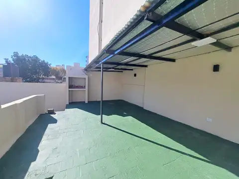 Depto Tipo Casa 4 ambientes con 1 baño