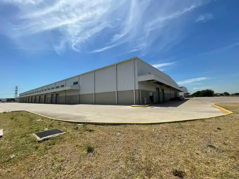 2 Naves Industriales / Logísticas de 11.200 y 8.600 m² - Juntas o Separadas - Las Toscas - Esteban E