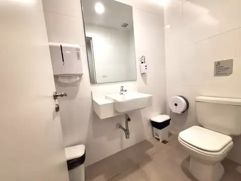 Avenida Profesor Doctor Euclides Peluffo 1600