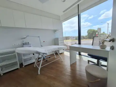 Oficina en Alquiler en Puerto Buceo , $U 29.500