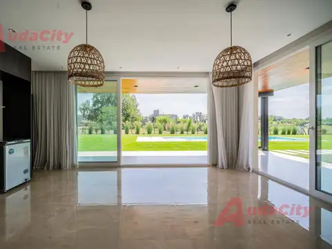 Casa en Venta en Santa Ines, USD 385.000