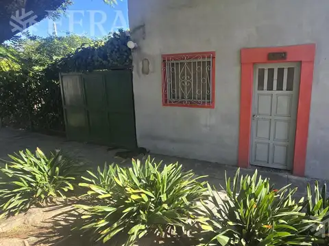 Casa en Venta en Bernal Oeste, USD 35.000