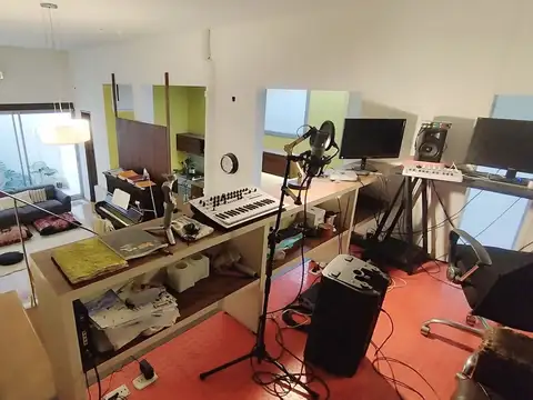 Depto Tipo Casa en Venta de 2 ambientes