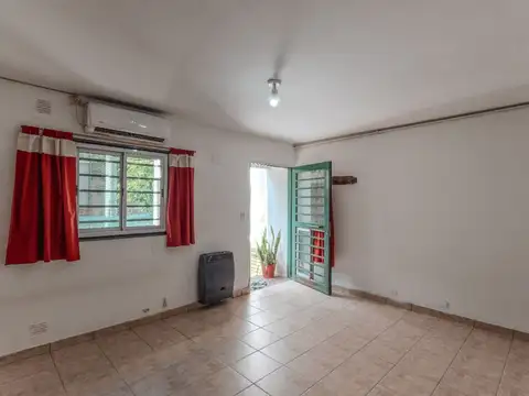 Casa en Venta en Pompeya, USD 65.000