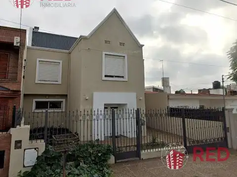 Casa en venta - Barrio Matienzo