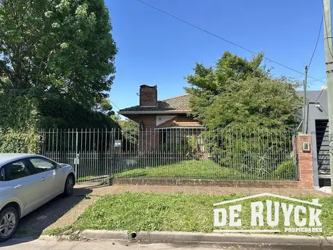 Roca al 4200 Barrio Parque Calchaquí