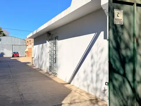 Galpon en Venta 9  mts Frente