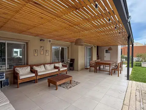 Casa en venta en Haras Santa Maria - Los Robles - Escobar