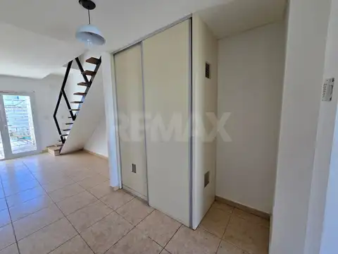 Depto Tipo Casa en Alquiler en General Fernández Oro, $ 1.200.000