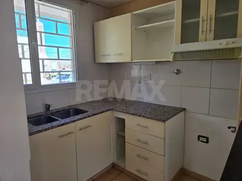 Depto Tipo Casa en Alquiler de 2 dormitorios