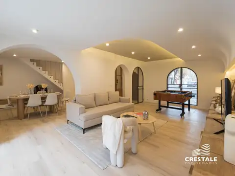 Venta / permuta - Casa 3 dormitorios con terraza y pileta - Lourdes, Rosario.