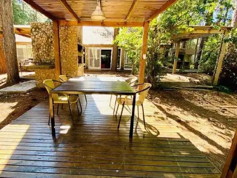 Cabaña 2 dormitorios en aldea club de campo, colón