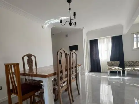 Depto Tipo Casa en Alquiler en San Carlos, $ 1.150.000