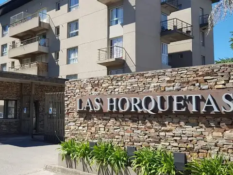 B° Las Horquetas (Los Polvorines) 2 amb. moderno en condominio con Seguridad y Pileta. OPORTUNIDAD!
