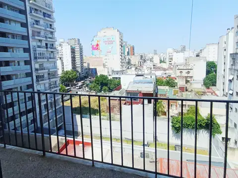 Departamento Tres Ambientes en Venta en Almagro