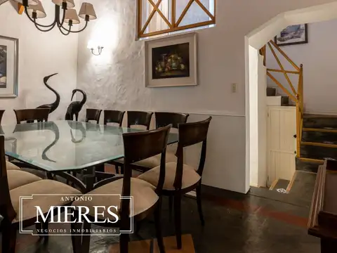 Casa en Venta con 1 cochera
