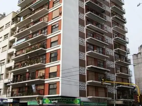 Departamento - Alquiler - Argentina, Capital Federal - Avenida Rivadavia 2300