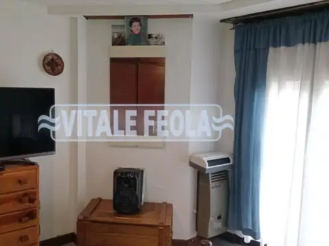 Casa 6 ambientes con 3 baños