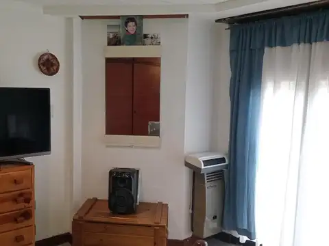 Casa 6 ambientes con 3 baños