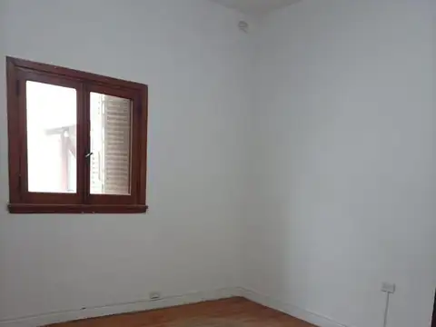 Depto Tipo Casa en Venta al Este